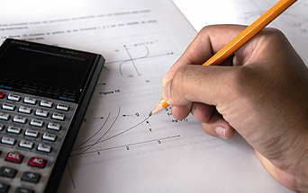 BSC Economics Subjects, Syllabus, Eligibility, Career In Pakistan