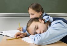 Best Way to Stay Awake During Class in School