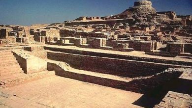 Essay On A Visit To A Historical Place Mohenjo Daro