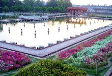 A Visit to Shalimar Garden Essay in English